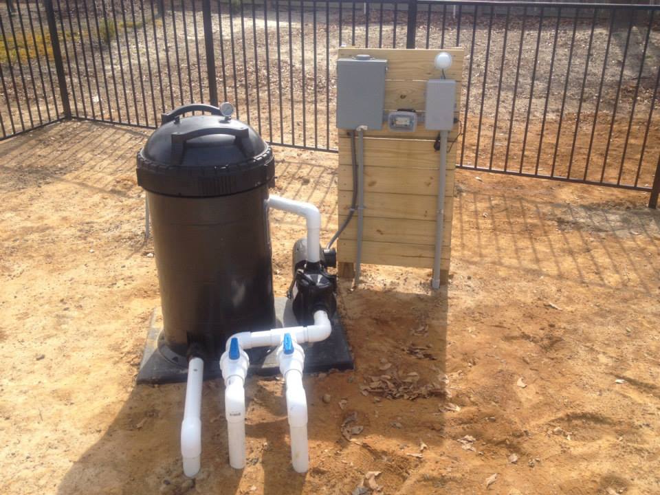 Plumbing the Pool and Filter System