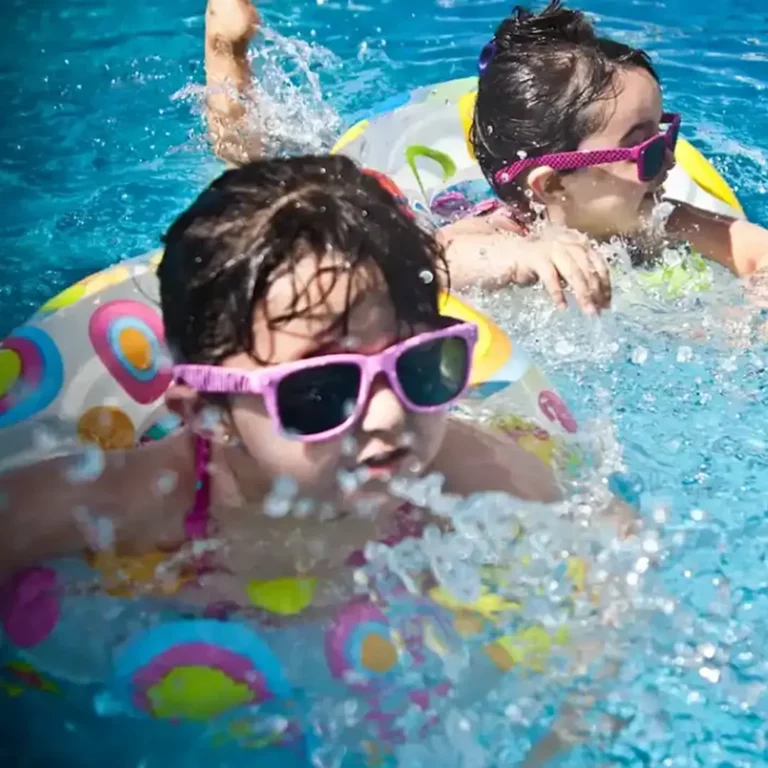 Benefits of Vinyl Swimming Pools
