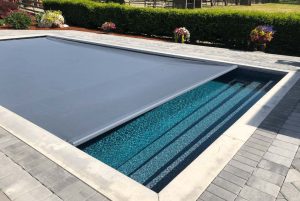 automatic pool cover