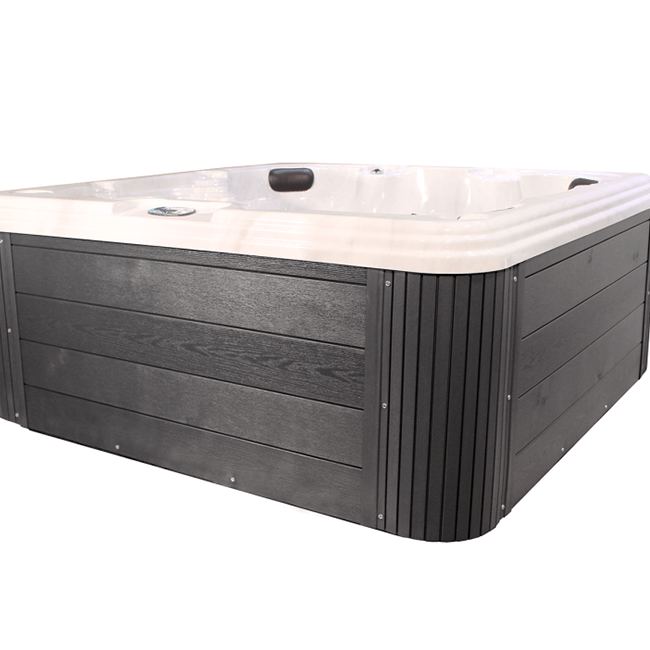 Embark E45 Hot Tub - Image 2